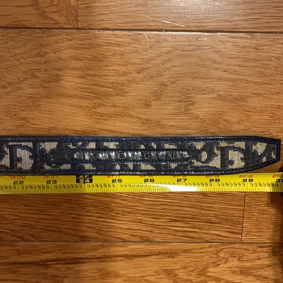 🎉PRICE DROP!!🎉 Authentic Christian Dior vintage belt - Picture 11 of 13